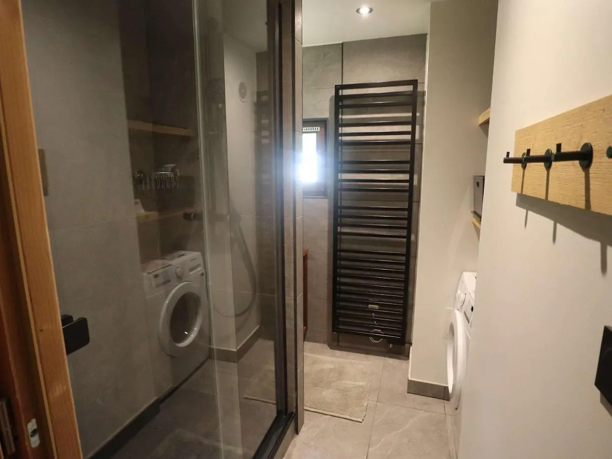 T3 Renove Tout Confort Avec 2 Chambres Et Grandes Terrasses Ensoleillees, Au Pied Des Pistes A Areches-Beaufort - Fr-1-342-300